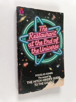 Douglas Adams : The Restaurant at the End of the Universe