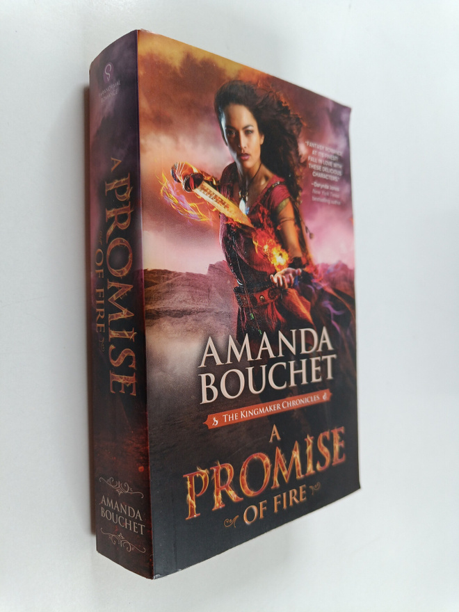 Amanda Bouchet : A Promise of Fire