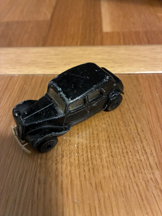 Citroën 1/64 Pienoismalli 80-l  Matchbox