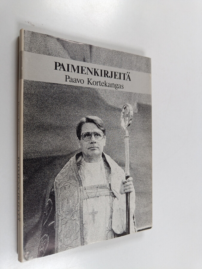 Paavo Kortekangas : Paimenkirjeitä