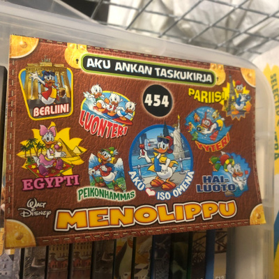Aku Ankan taskukirja 454 Menolippu