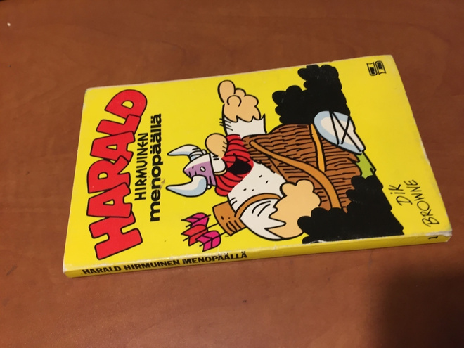 HARALD HIRMUINEN POKKARI MENOPÄÄLLÄ HYVÄ