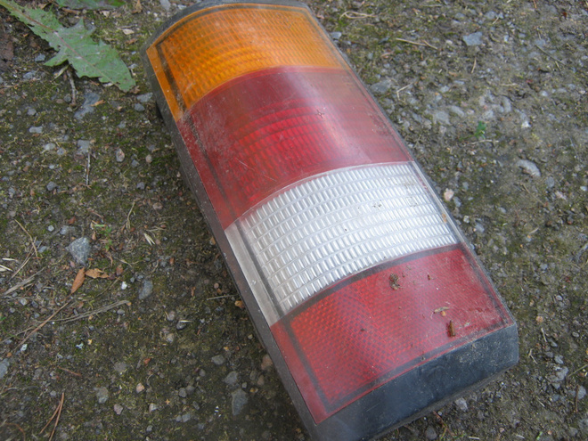Opel Kadett D vasen takavalo