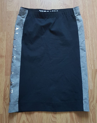 Hyvä vaatepaketti koko S sis.6 kpl