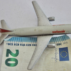 VANHA Pienoismalli Lentokone Airbus Swissair Metallia Saksa - pikkukuva 1