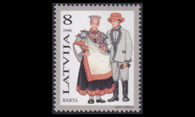 Latvia 424 ** Kansanpukuja (1996)