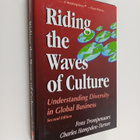 Fons Trompenaars : Riding the waves of culture : understa... - pikkukuva 1