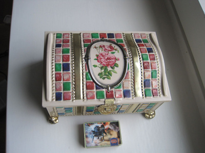 VINTAGE PELTIRASIA HELLAS, Desing Hubert Klann