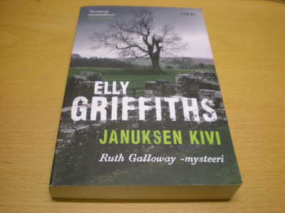 Elly Griffiths: Januksen kivi