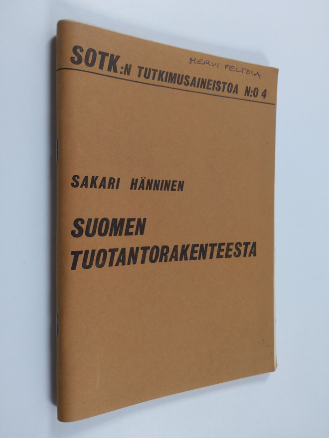 Sakari Hänninen : Suomen tuotantorakenteesta