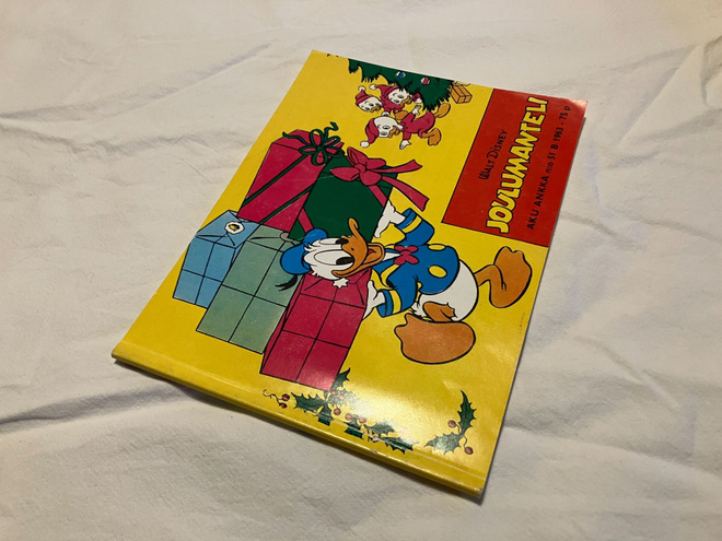 DISNEY JOULUMANTELI 51b/1963 NÄKÖISPAINOS HYVÄ