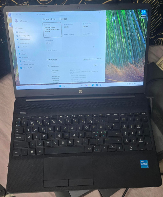 Hp 15-dw3411no, i3-1125g4, 4Gb, 250Gb ssd, win11