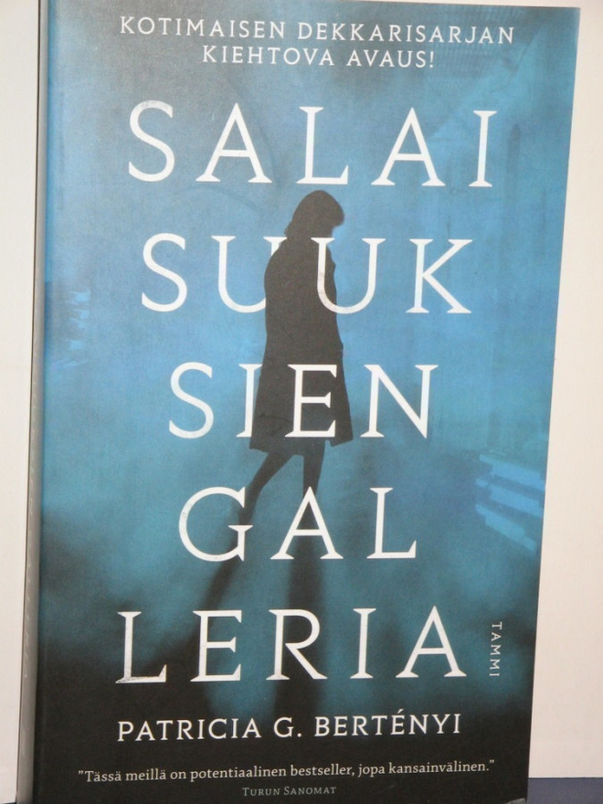 Patricia G. Bertenyi : SALAISUUKSIEN GALLERIA