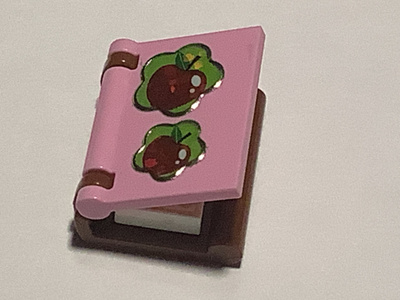 Lego Friends kirjan kannet ja sisuslaatta