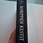 Martin, George R. R.: Korppien kestit - pikkukuva 3