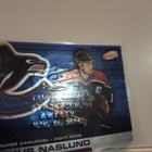 2002-03 Pacific Atomic #97 Markus Naslund (messuleima) - pikkukuva 2