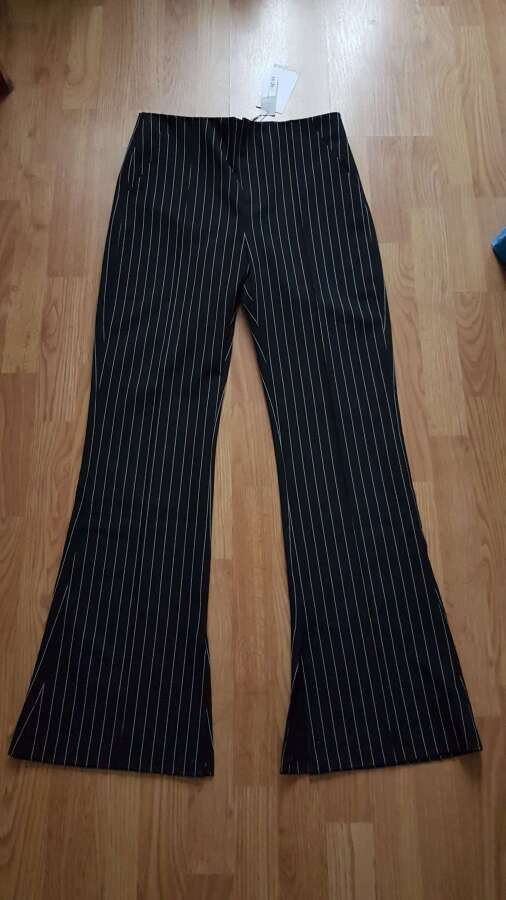 Uudet Bershka housut koko 40