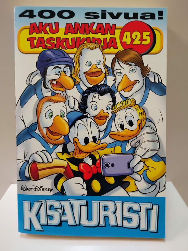 Aku Ankka taskukirja 425 Kisaturisti