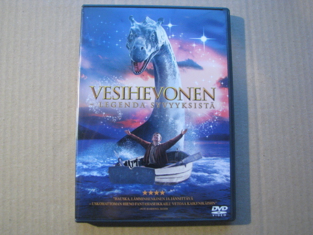 VESIHEVONEN - Legenda Syvyyksistä ( Emily Watson )