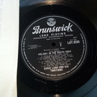 LP Eddie Lund and his Tahitians : YOUR MUSICAL HOLIDAY IN - pikkukuva 4