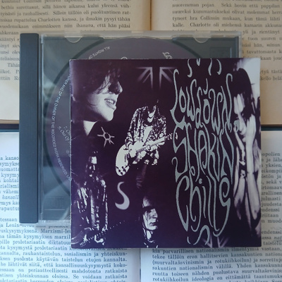 Lowdown Shakin' Chills - ...up My Spine (CD)