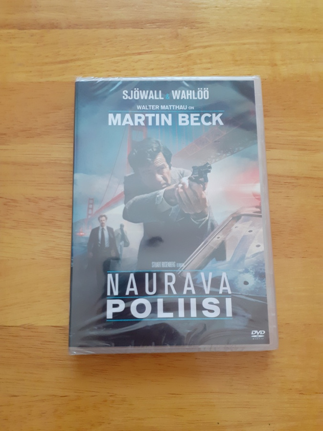Naurava poliisi DVD