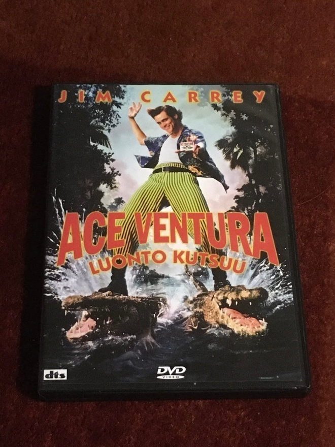 ACE VENTURA - LUONTO KUTSUU - DVD - jim carrey