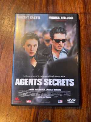 Agents Secrets dvd Suomi kansilla