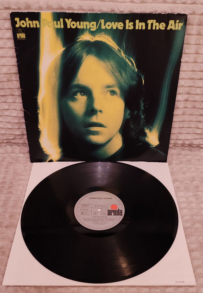 John Paul Young Love Is In The Air lp