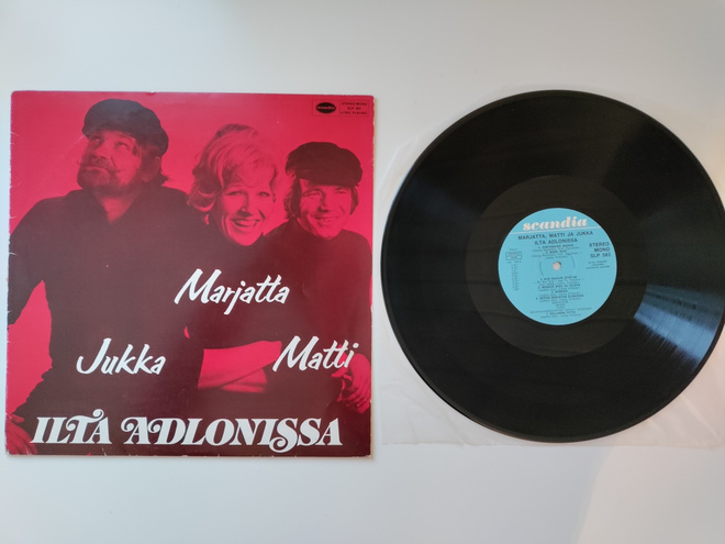 Marjatta, Jukka, Matti: Ilta Adlonissa