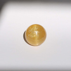Hunaja kalsiitti kissansilmä kristallipallo 540.84 ct 42 mm - pikkukuva 2