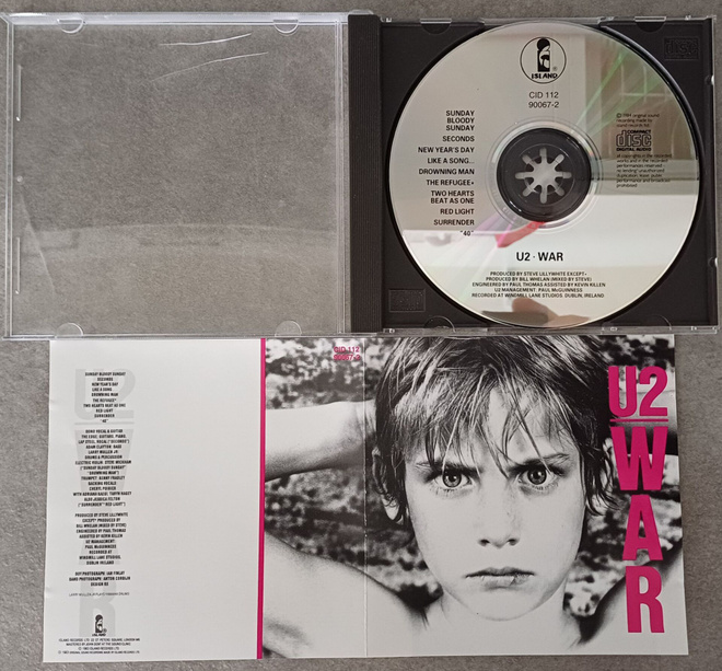U2: War CD
