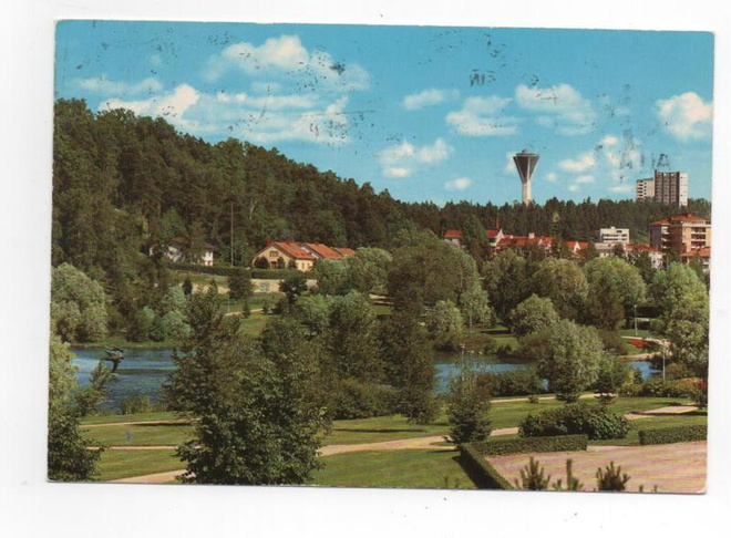 Lahti: Vesijärven puisto, takana vesitorni