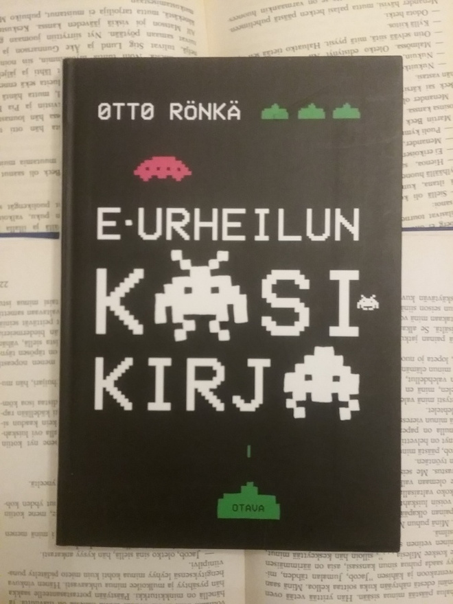 Otto Rönkä - E-urheilun käsikirja (nid.)