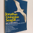 Richard Bach : Jonathan Livingston Seagull : a story - pikkukuva 1