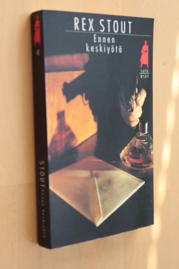 Rex Stout : Ennen keskiyötä ( 2.p. 1988 SAPO )