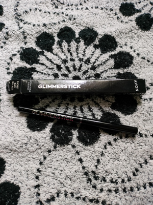 ~Avon glimmerstick rajauskynä~ blackest black