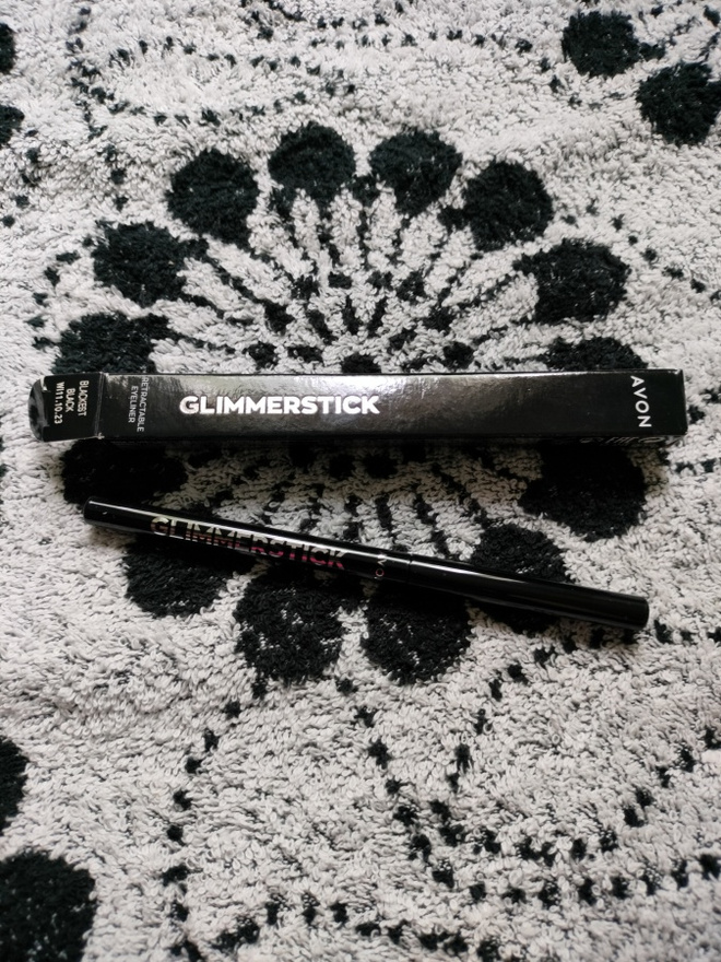 ~Avon glimmerstick rajauskynä~ blackest black