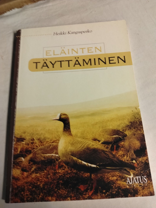 heikki kangasperko eläinten täyttäminen
