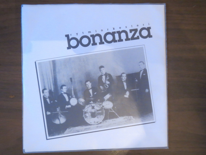 Bonanza: Isoveli valvoo/Sameaa vettä 7"