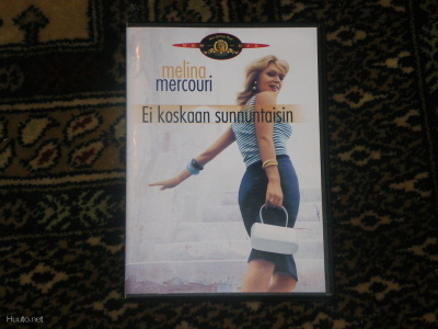 Ei koskaan sunnuntaisin DVD