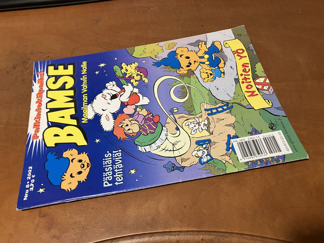 MAAILMAN VAHVIN NALLE 5/2002 HYVÄ