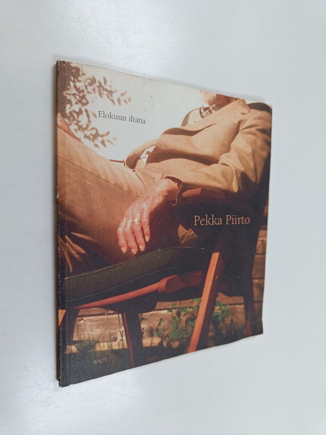 Pekka Piirto : Elokuun iltana : runoja
