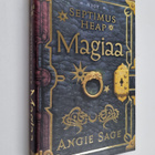 Angie Sage : Magiaa - pikkukuva 1