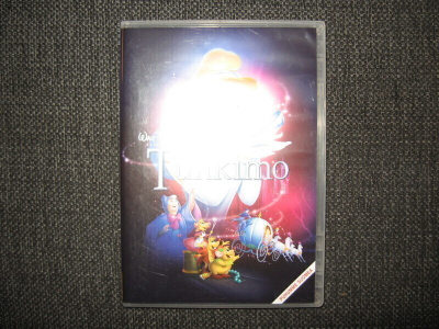 WALT DISNEY KLASSIKOT 12. Tuhkimo DVD