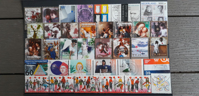 HOLLANTI 1990-2000 luku LEIMATTUJA postimerkkejä 36 kpl
