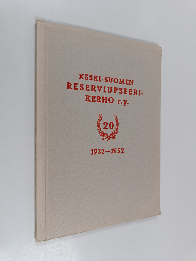H. Linnove ym. : Keski-Suomen reserviupseerikerho r.y. 19...