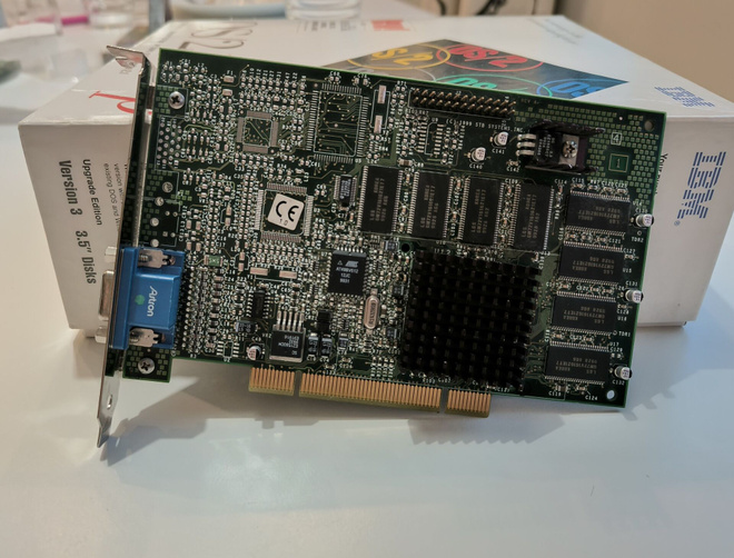 3Dfx Voodoo 3 2000 PCI