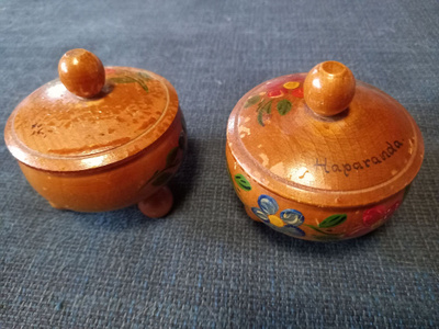 Pienet puiset rasiat, Haaparanta