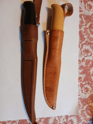 2kpl Fiskars puukkoja